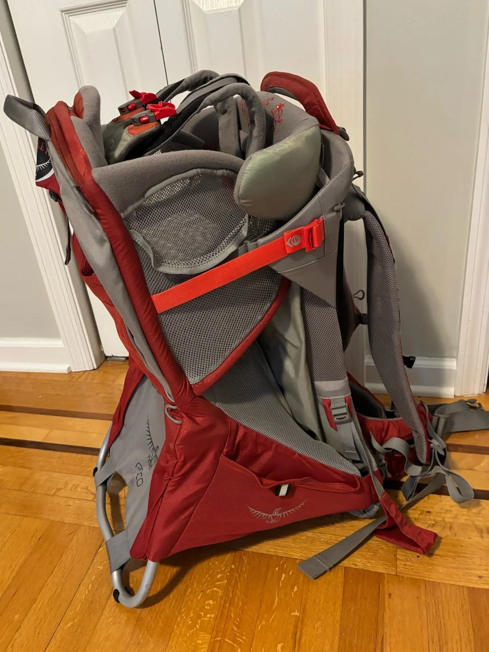 OSPREY Poco Plus Child Carrier Pack - Red and Gray